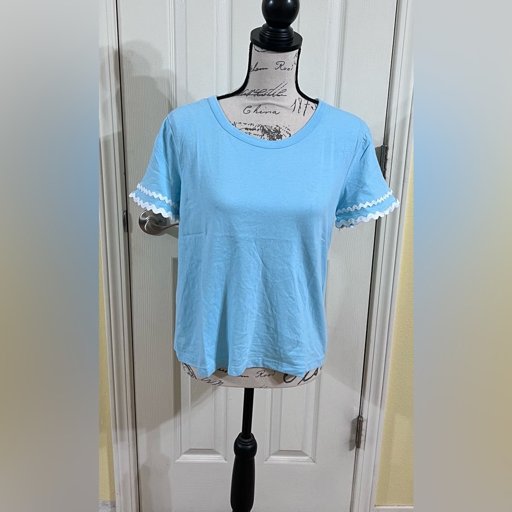 NWOT- Lilly Pulitzer Fresh Water Blue Clairmont Ric Rac Trimmed Knit Top - Picture 3 of 7
